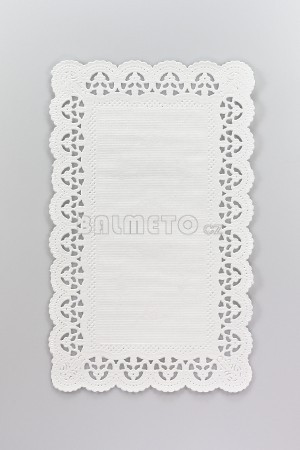 Krajka PAP 18 x 30 cm bílá